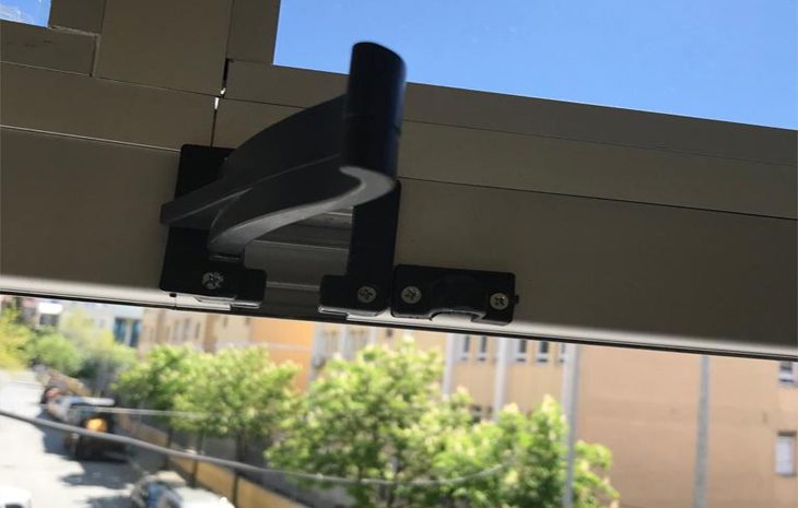  CAM BALKON BOYNUZU NE İŞE YARAR?